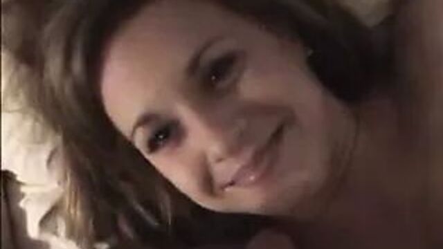 Cute milf - Amateur blowjob cumshot