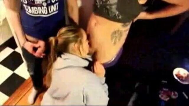 Amateur threesome 347