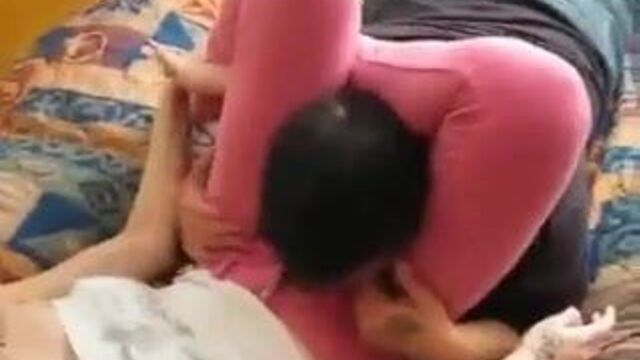 Lil Lok owns her bitch in pink jeans