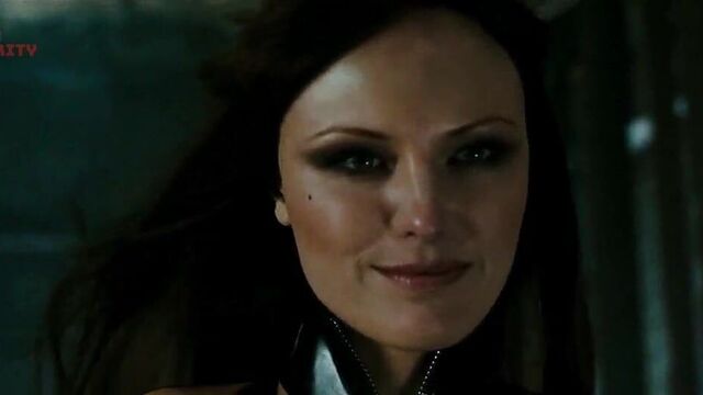 Malin Akerman - Watchmen 2009