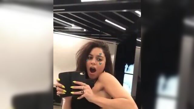 Vanessa hudgens moans