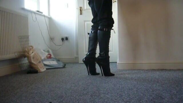 Ballet Knee Boots