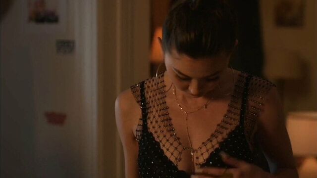 Kimiko Glenn - Hot & Nude