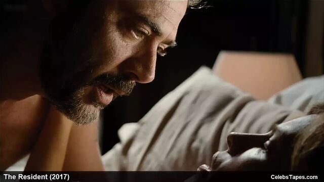 Celebrity Hilary Swank Almost Naked And Erotic Movie Scenes