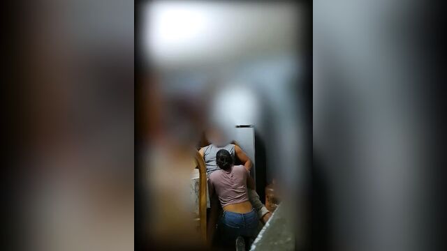 I fuck the bricklayer after finishing a job as payment - I SUCK HIS DICK