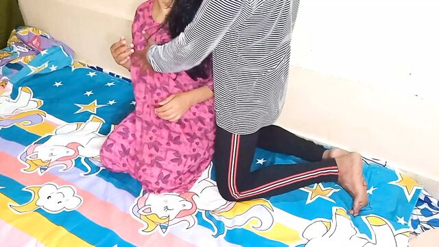 Young brother apna badi behan ko jabar dasti chuta blackmailed karike