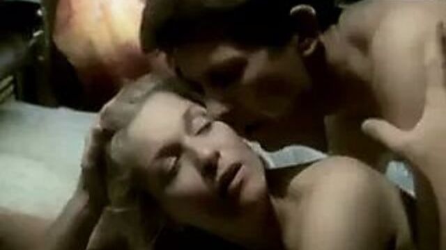 Sheryl Lee threesome