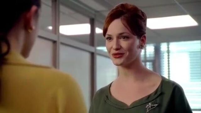 Christina Hendricks - Amazing Curves