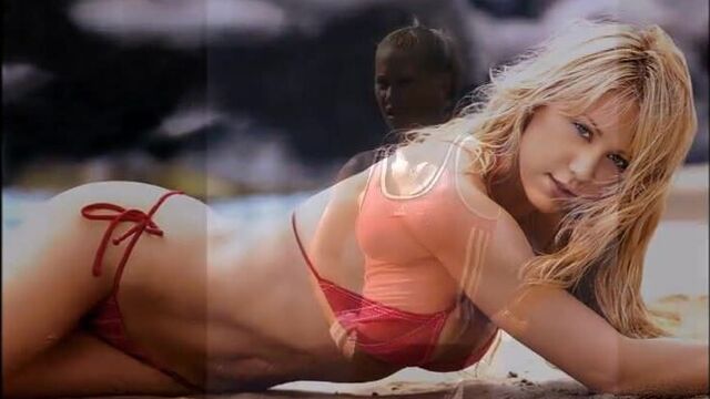 Anna Kournikova Just So Hot !