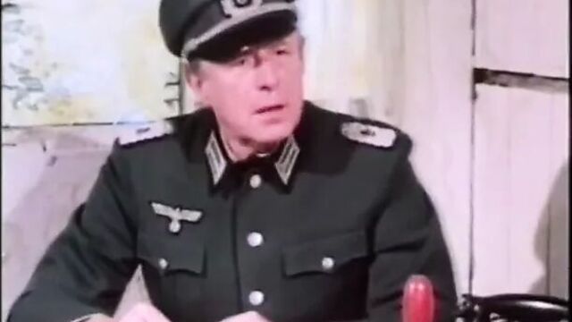 Patricia Rhomberg - Sanitaetsgefreiter Neumann