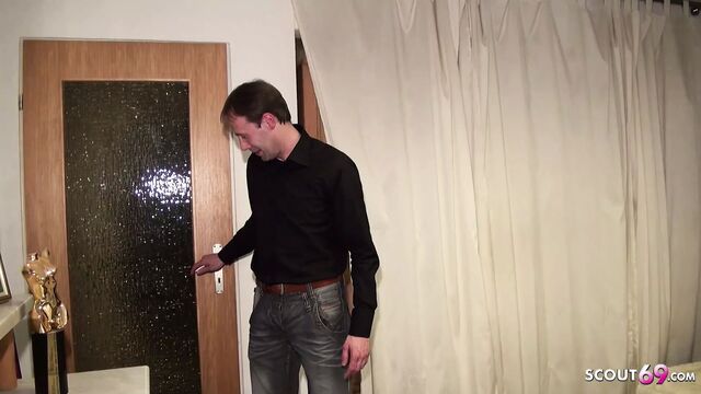 DEEP ANAL FOR GERMAN MATURE JENNY IN STOCKINGS AT WORK