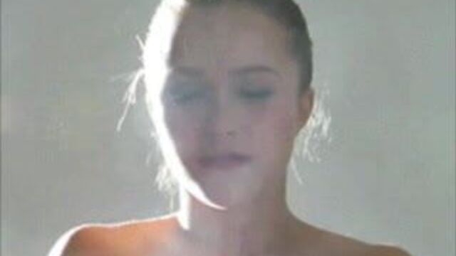 Hayden Panettiere - Cum Explosion