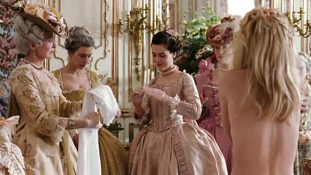 Kirsten Dunst - Marie Antionette