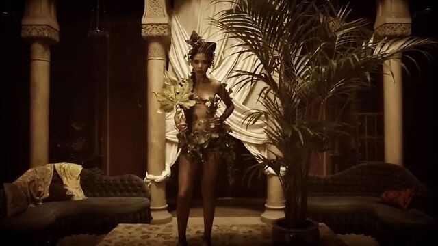 Anne Charrier - Maison Close