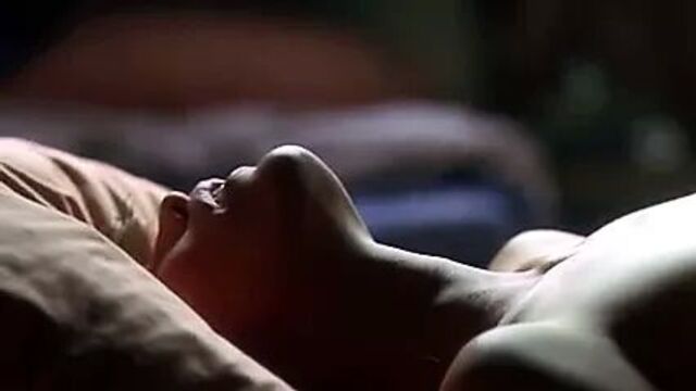 Piper Perabo Lesbian Scene