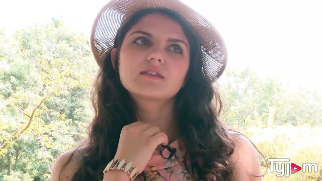 23 year old cheeky teen Francesca Dicaprio having hard anal sex