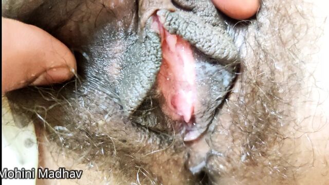 Driver fucking owner's wife very hard when he was away, Hindi