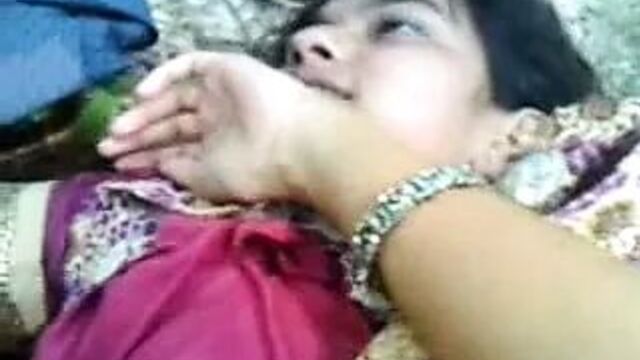 Desi lovers first time outdoor