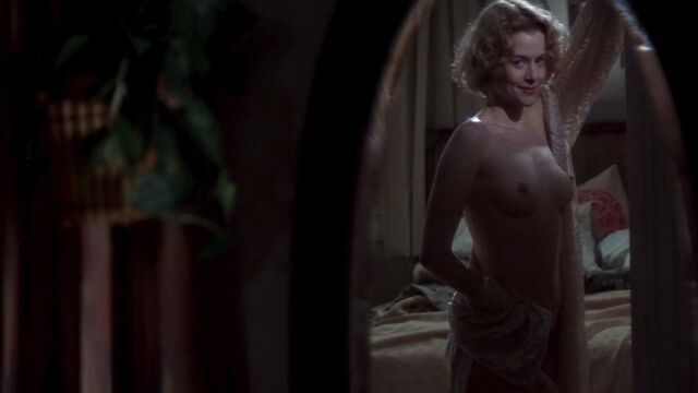 Penelope Ann Miller - Sexy, Hot, And Nude - Carlito's Way