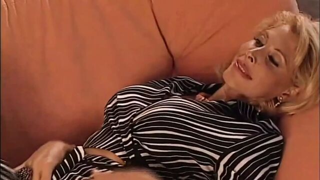 LA PIU' SCOPATA DAGLIA ITALIANI - MILLY - Episode 9