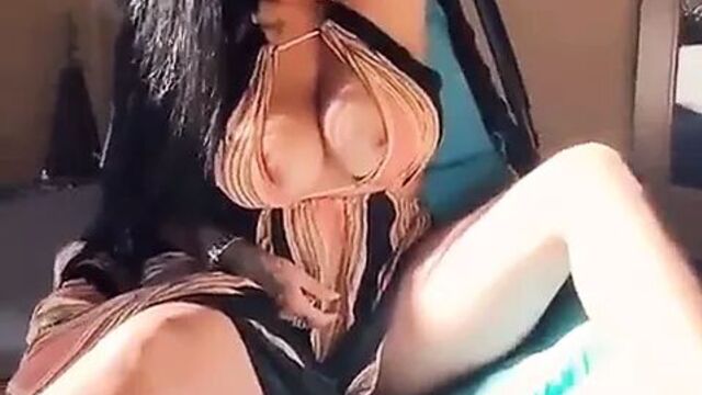 Brittanya- pussy fingering