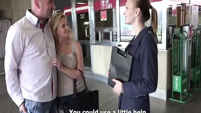 Couples Fuck in Public