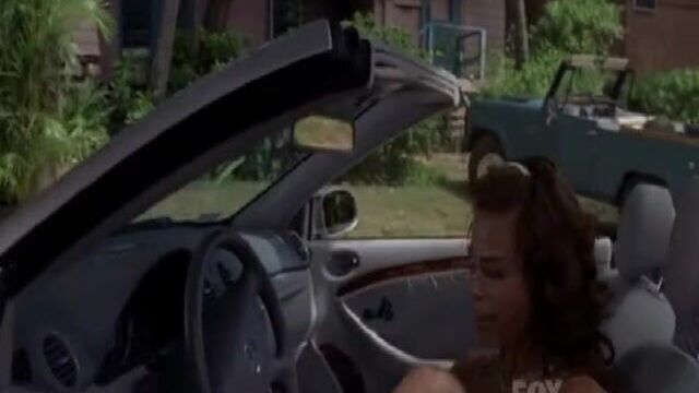 Amanda Righetti - North Shore