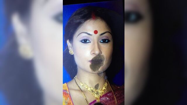 Cummed on Urvashi dholakia