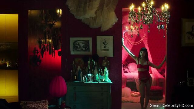 Erika Sawajiri nude - Helter Skelter