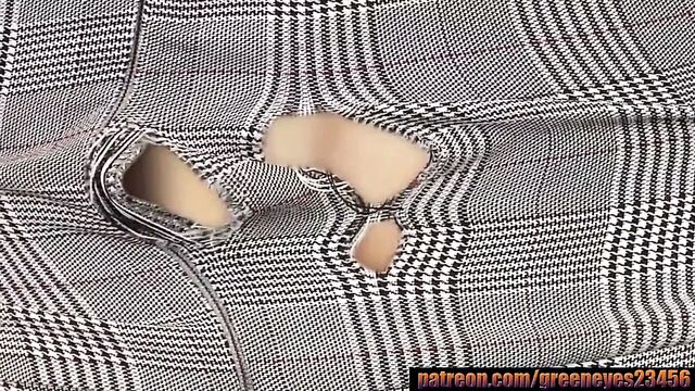 A Growth Experiment (Breast Expansion, Foot Growth Giantess)