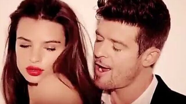 Blurred Lines- Emily Ratajkowski