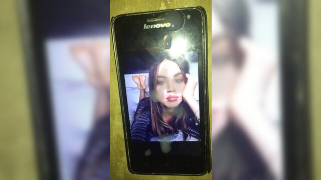 Cum On XENIA TCHOUMITCHEVA Sexy Face And Sexy Soles